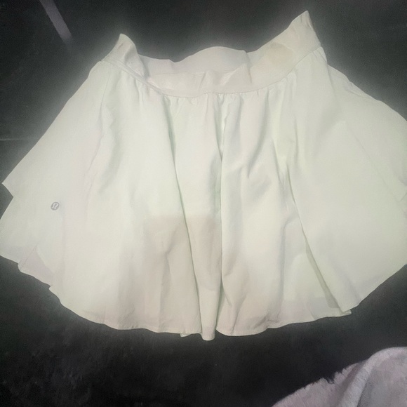 ✨Lululemon Athletica Green Skater Skirt - Picture 1 of 2